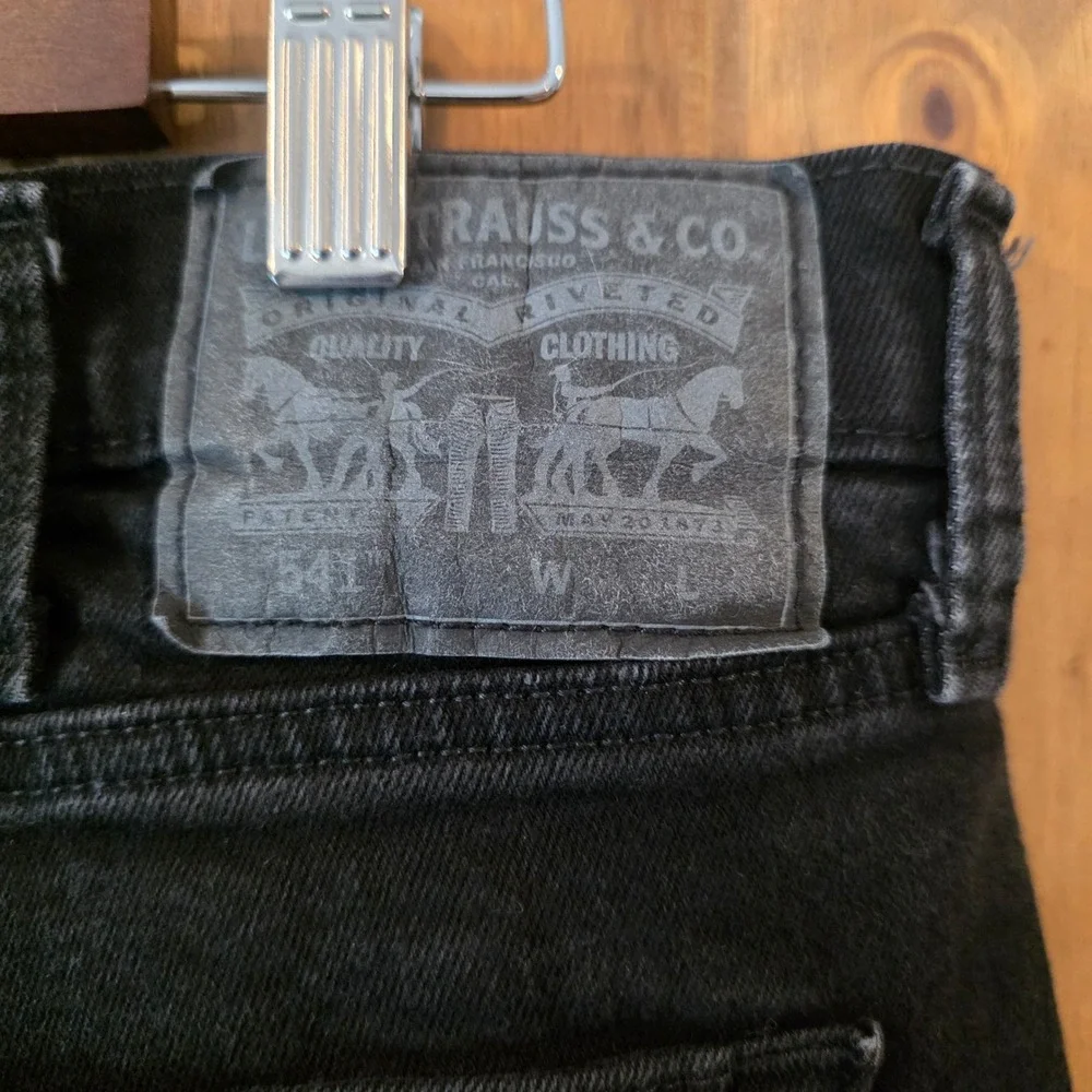 Levi's 541 Athletic Taper Jeans Mens 44x29 Black Excellent Denim Pants